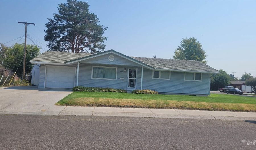 1635 Elba Ave, Burley, ID 83318 - 4 Beds, 3 Bath
