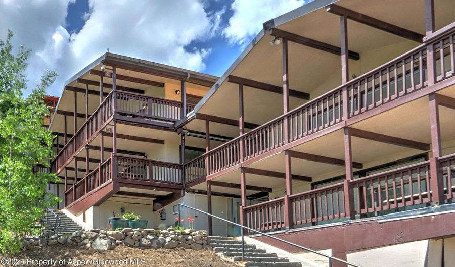 11101 County Road 117 B6, Glenwood Springs, CO 81601 - 0 Beds, 1 Bath