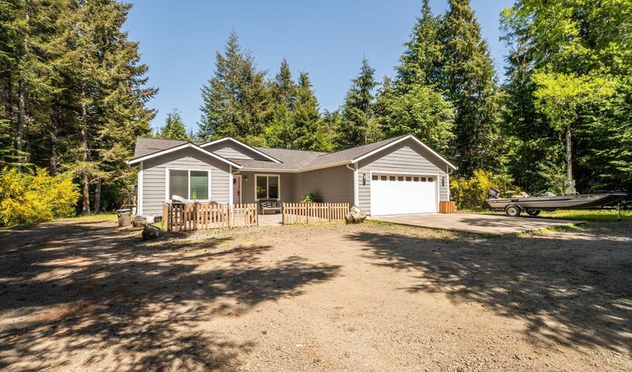 56502 TOM SMITH Rd, Bandon, OR 97411 - 3 Beds, 2 Bath