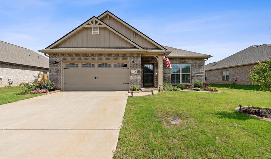 14778 Greenleaf Dr, Athens, AL 35613 - 4 Beds, 3 Bath