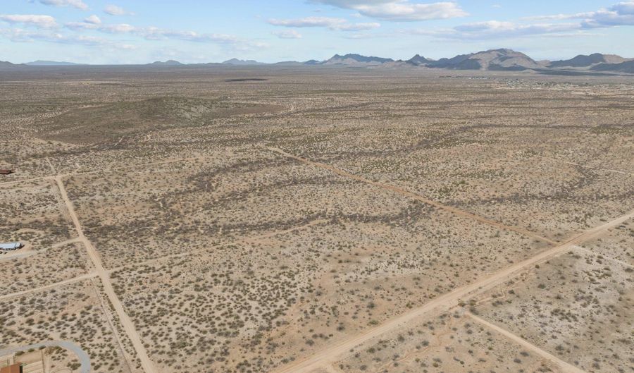 Xxx W Saguaro Hill B-2 Road B-2, Congress, AZ 85332 - 0 Beds, 0 Bath