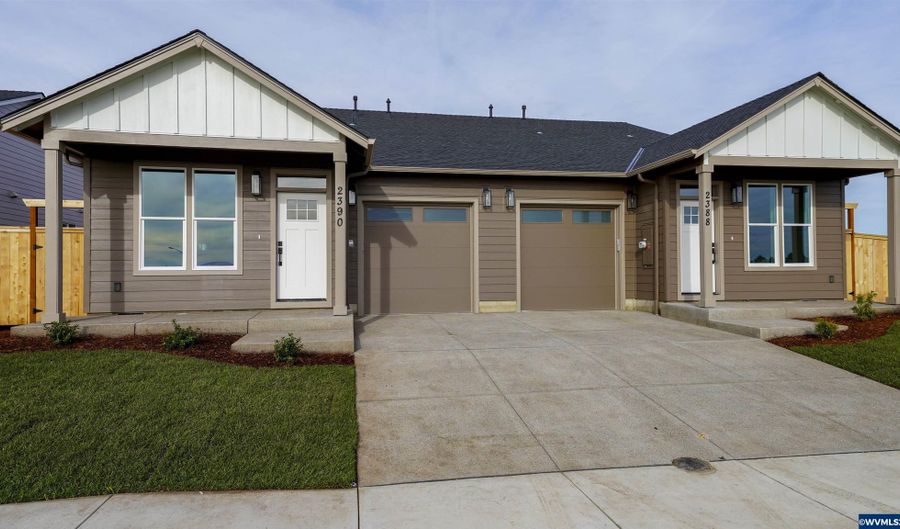 2390 W 8th Ave, Junction City, OR 97448 - 3 Beds, 2 Bath