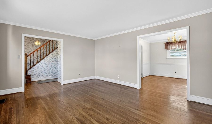 520 ERICKSON Ave, Hockessin, DE 19707 - 4 Beds, 3 Bath