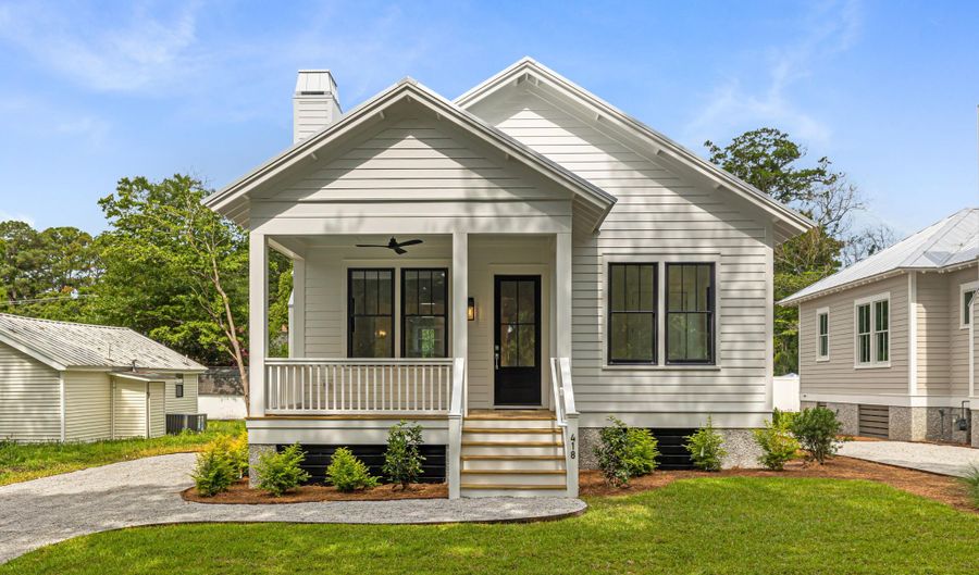 418 Waight St, Beaufort, SC 29902 - 2 Beds, 2 Bath