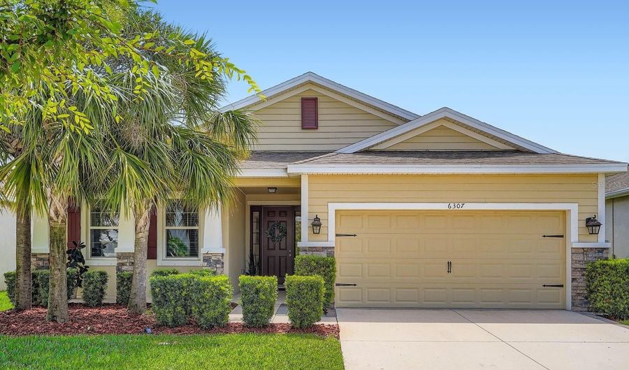 6307 SHADOWLAKE Dr, Apollo Beach, FL 33572 - 3 Beds, 2 Bath