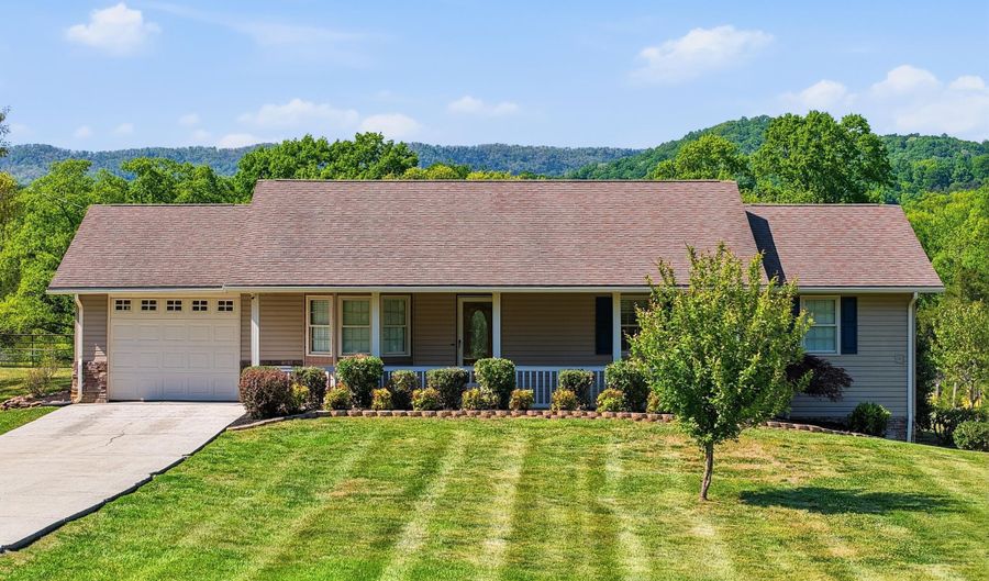 467 Oakmont Rd, Bean Station, TN 37708 - 3 Beds, 2 Bath
