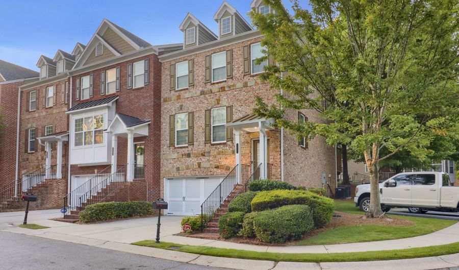 6035 CAMERON POINTE, Peachtree Corners, GA 30092 - 3 Beds, 4 Bath