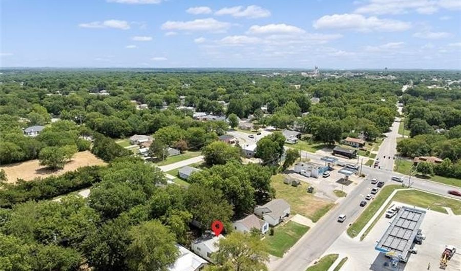 1218 G St NW, Ardmore, OK 73401 - 2 Beds, 1 Bath