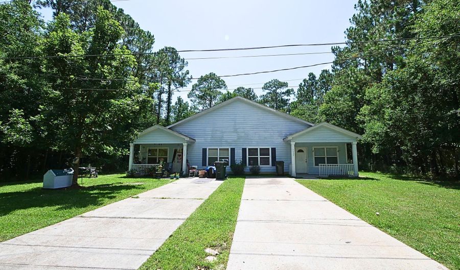 7327 Bayside Dr A & B, Bay St. Louis, MS 39520 - 6 Beds, 4 Bath