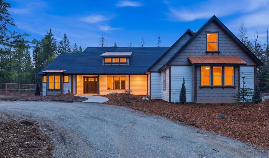 10245 E Bunco Rd, Athol, ID 83801 - 4 Beds, 3 Bath