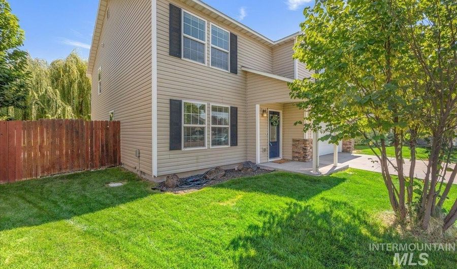 19476 Brush Creek Ave, Caldwell, ID 83605 - 4 Beds, 3 Bath