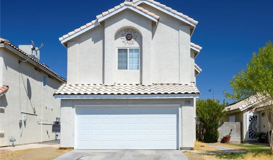 3796 Steinbeck Dr, Las Vegas, NV 89115 - 3 Beds, 6 Bath