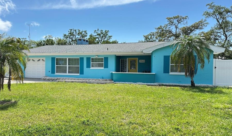 1948 BYRAM Dr, Clearwater, FL 33755 - 3 Beds, 2 Bath