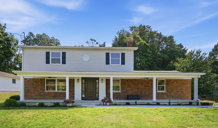 1594 Huntcrest Dr, Anderson Twp., OH 45255 - 3 Beds, 4 Bath