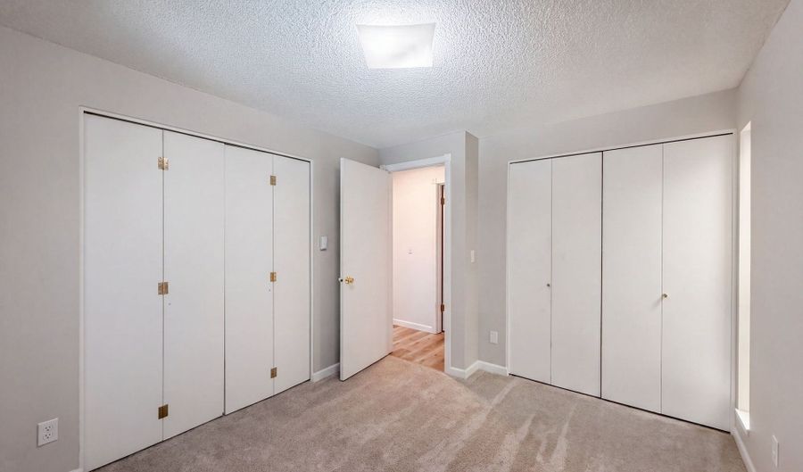 650 SW Meadow Dr 209, Beaverton, OR 97006 - 3 Beds, 2 Bath