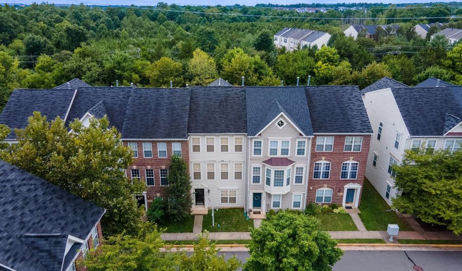 44309 SUSCON Sq, Ashburn, VA 20147 - 3 Beds, 3 Bath