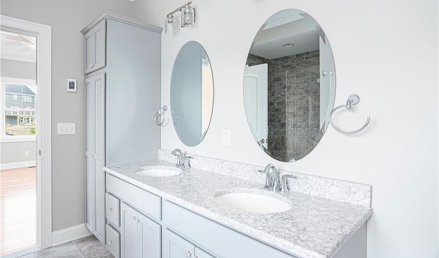 Lantern HIll Drive, Cranston, RI 02921 - 4 Beds, 3 Bath