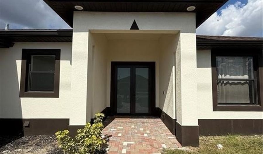 23 Kismet Pkwy W, Cape Coral, FL 33993 - 3 Beds, 2 Bath
