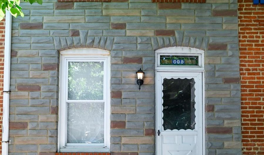 608 S MILTON Ave, Baltimore, MD 21224 - 1 Beds, 1 Bath