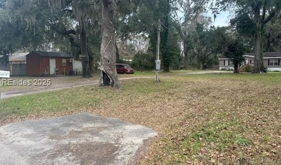 32 Glaze Dr, Beaufort, SC 29906 - 0 Beds, 0 Bath