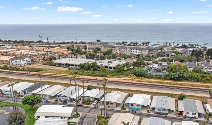 7221 San Luis St, Carlsbad, CA 92011 - 2 Beds, 2 Bath