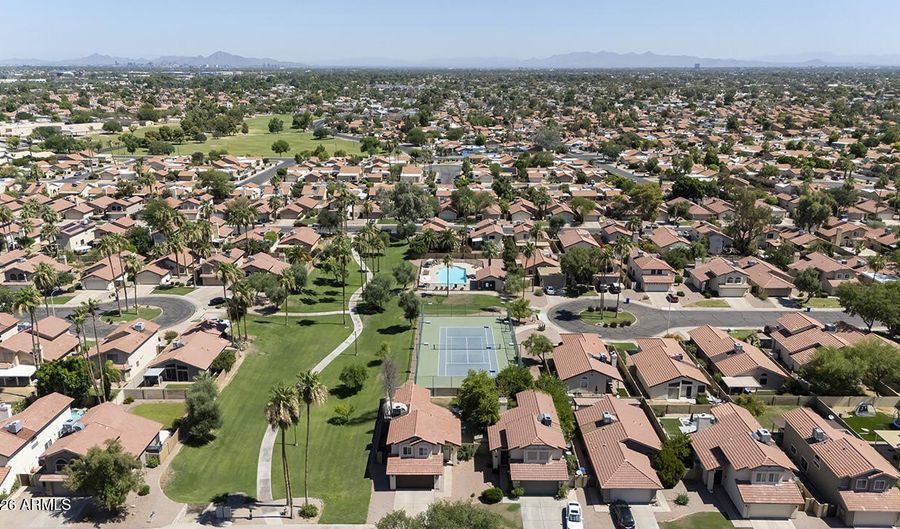 2339 W PARK Ave, Chandler, AZ 85224 - 2 Beds, 2 Bath