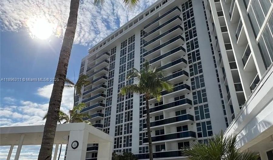 10275 Collins Ave 111, Bal Harbour, FL 33154 - 0 Beds, 1 Bath