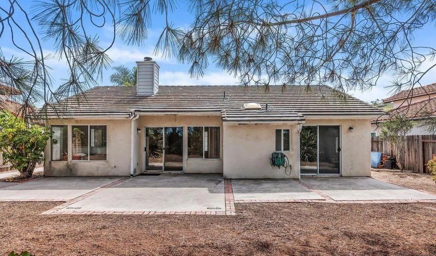 5220 Mandarin Dr, Oceanside, CA 92056 - 3 Beds, 2 Bath