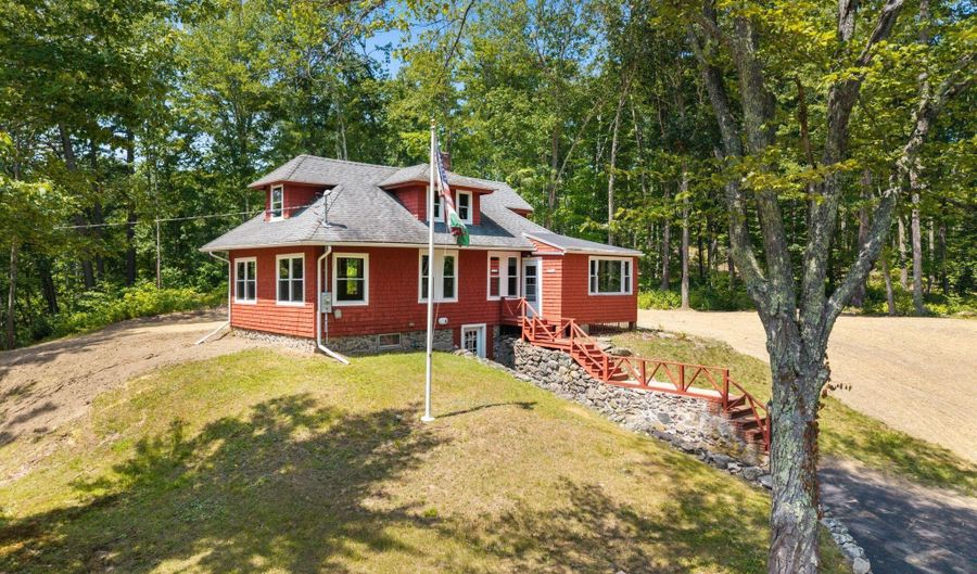 51 Sanford Rd, Alfred, ME 04002 - 2 Beds, 1 Bath