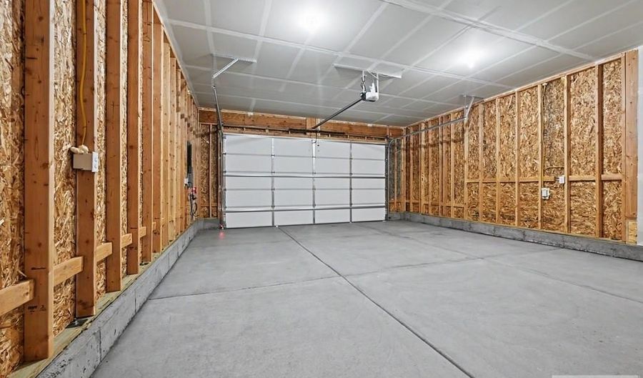 3090 Elixir Rd, Ammon, ID 83406 - 3 Beds, 2 Bath