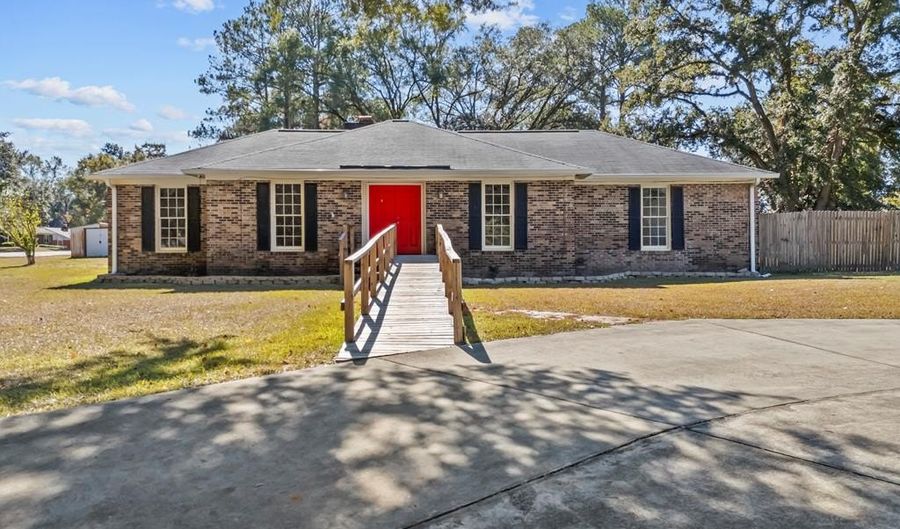 914 Barbragale Ave, Albany, GA 31705 - 3 Beds, 2 Bath