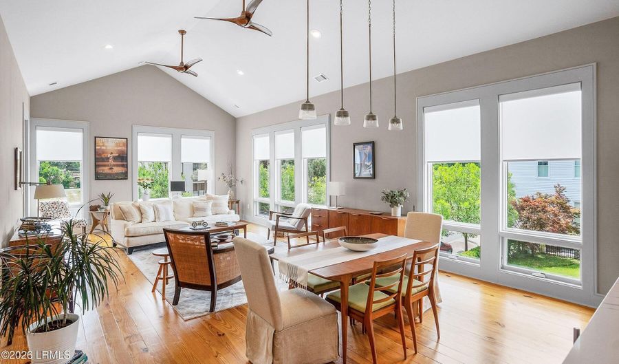 706 Bladen St, Beaufort, SC 29902 - 4 Beds, 4 Bath