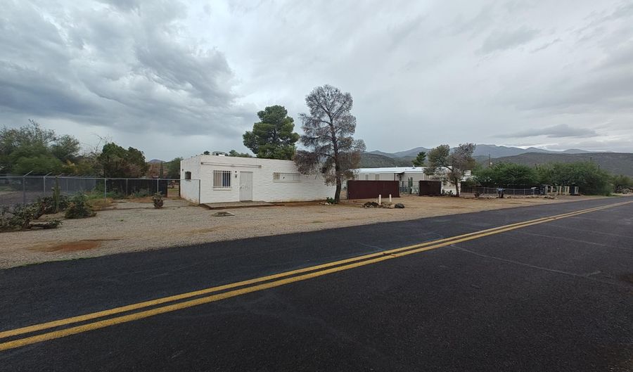 34440 S ANN BLACK St, Black Canyon City, AZ 85324 - 0 Beds, 1 Bath