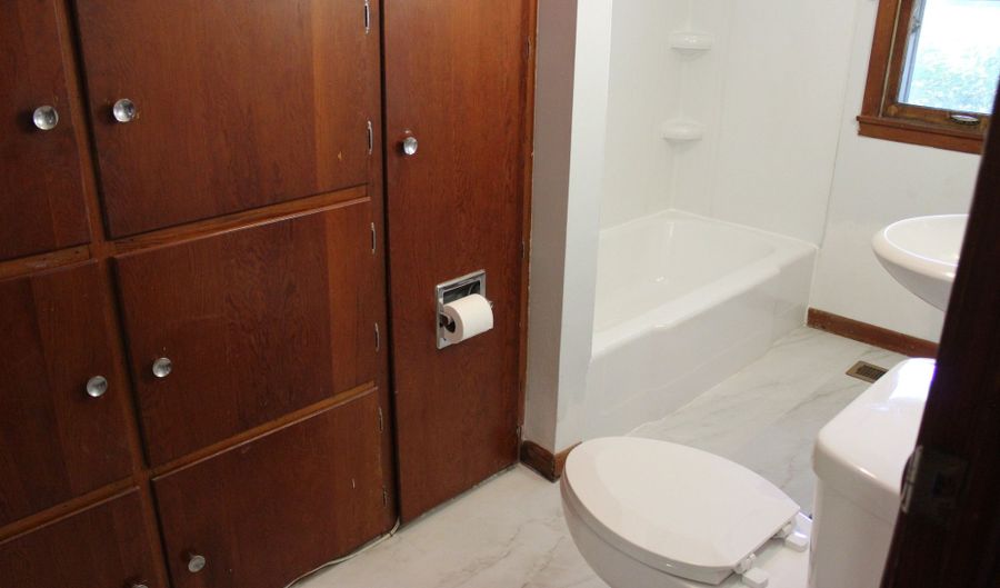 5043 W County Road 144, Bargersville, IN 46106 - 2 Beds, 1 Bath