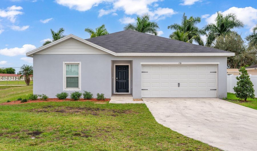 136 Dabou Loop, Belle Glade, FL 33430 - 3 Beds, 2 Bath
