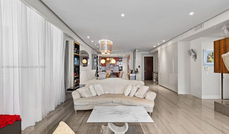 9705 Collins Ave 2304N, Bal Harbour, FL 33154 - 2 Beds, 3 Bath