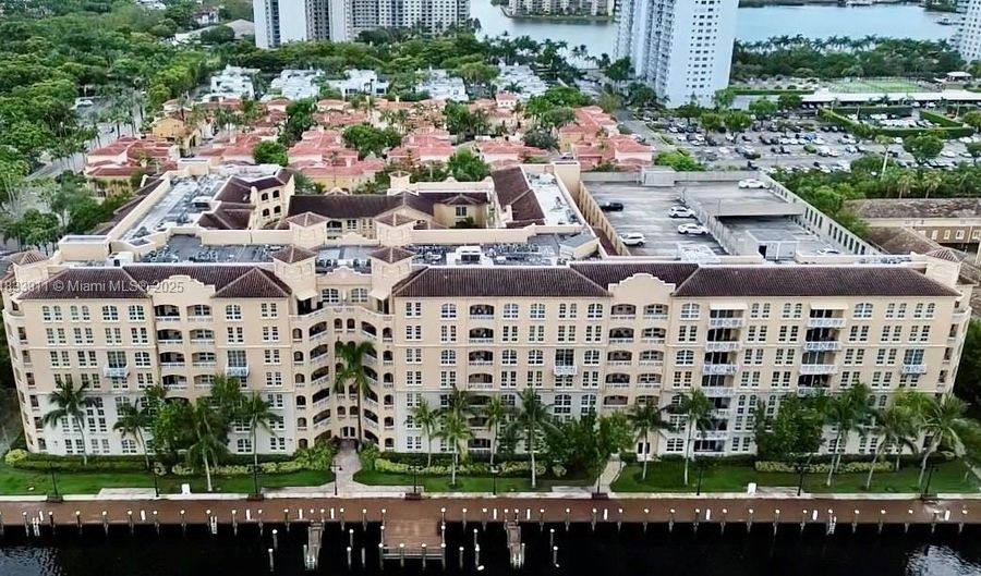3001 NE 185th St 112, Aventura, FL 33180 - 2 Beds, 2 Bath