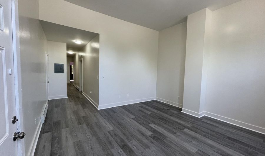 475 S Pearl St 1, Albany, NY 12202 - 3 Beds, 1 Bath