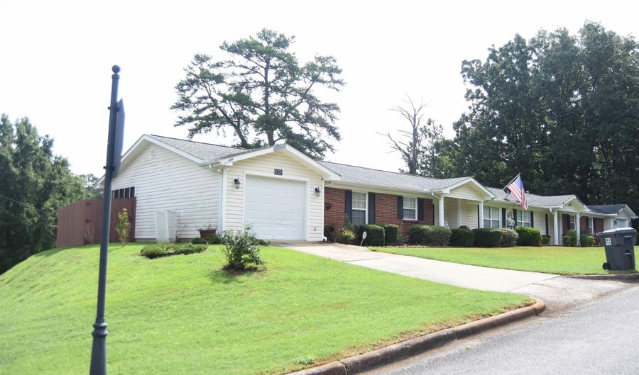 155 WIRANS Rd, Anniston, AL 36205 - 2 Beds, 2 Bath