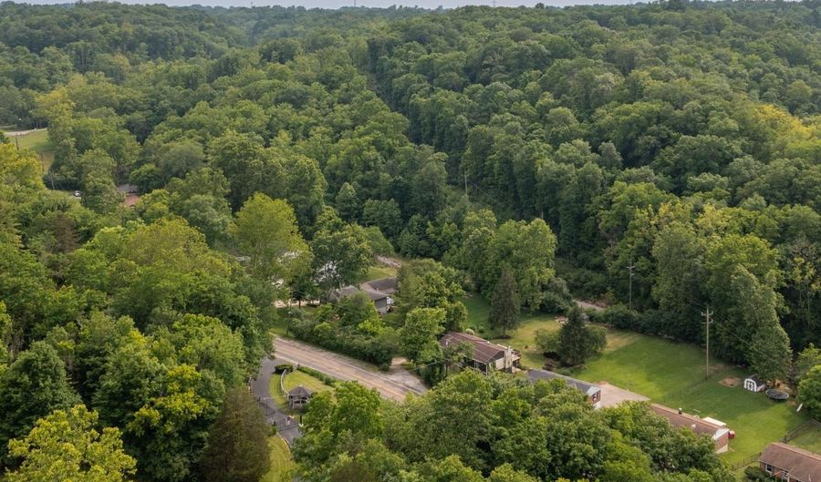 2913 Eight Mile Rd, Anderson Twp., OH 45244 - 4 Beds, 3 Bath