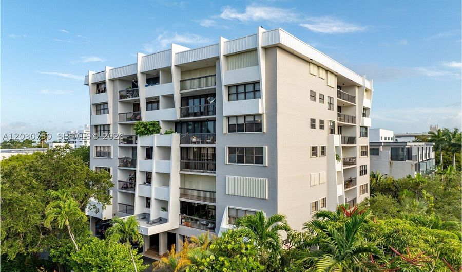 9300 Bay Harbor Ter 3B, Bay Harbor Islands, FL 33154 - 3 Beds, 3 Bath