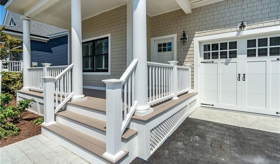 15 Hampton Rd 20, Coventry, RI 02816 - 3 Beds, 3 Bath