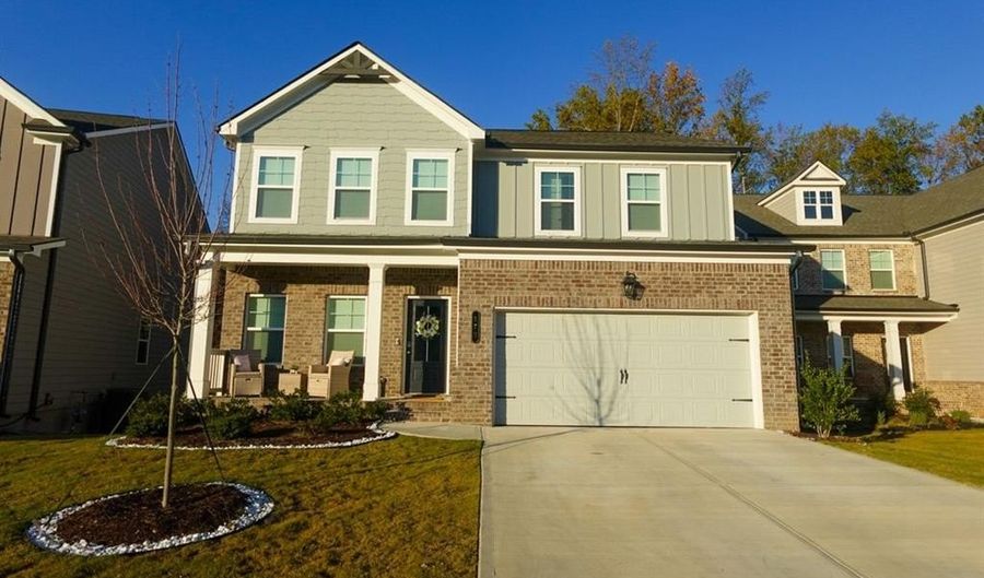 573 AUBURN CROSSING Dr, Auburn, GA 30011 - 5 Beds, 3 Bath