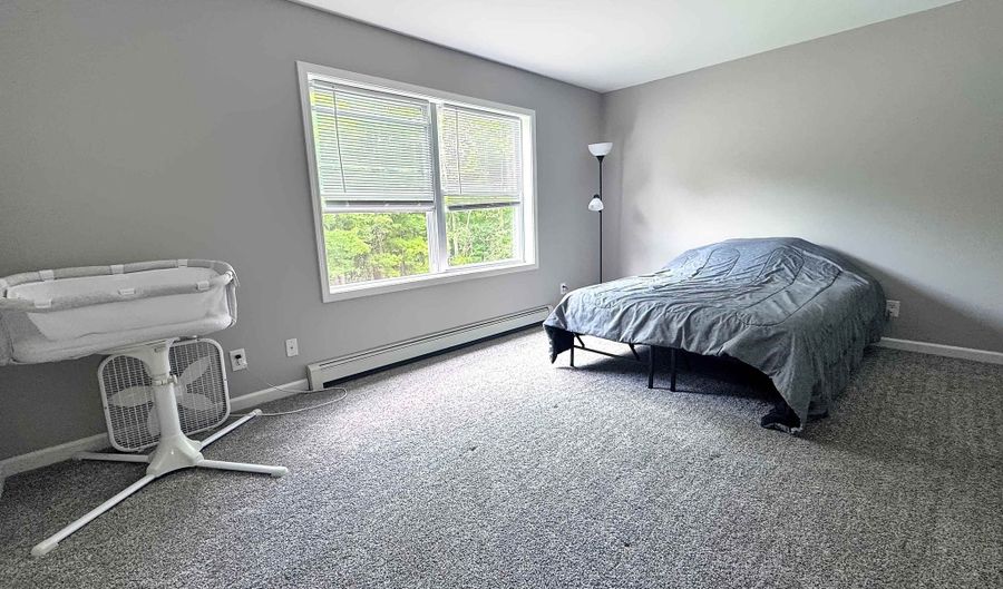 19 Royal St, Bennington, VT 05257 - 4 Beds, 1 Bath