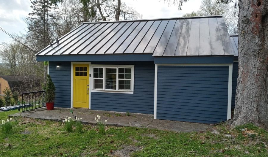 325 County Rte 2, Accord, NY 12404 - 2 Beds, 1 Bath