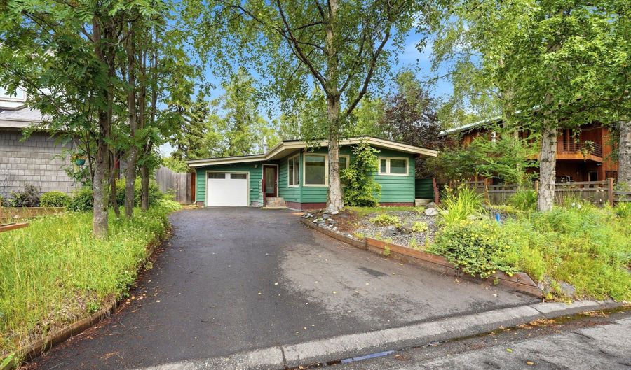 3601 Knik Ave, Anchorage, AK 99517 - 3 Beds, 2 Bath