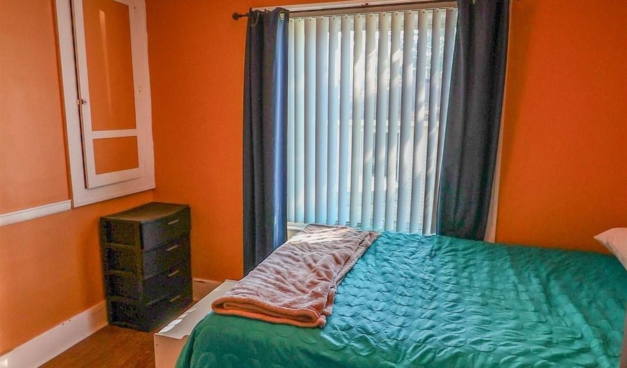 1116 Clinton, Algonac, MI 48001 - 2 Beds, 1 Bath