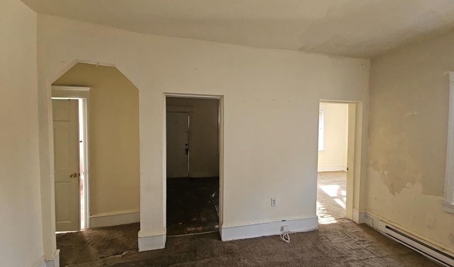 3818 Ventnor Ave, Atlantic City, NJ 08401 - 2 Beds, 1 Bath