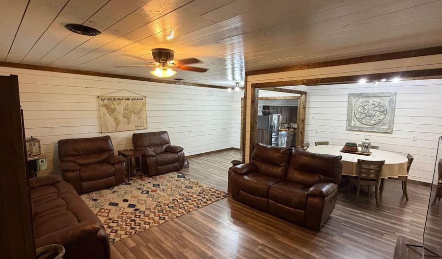8179 N Main Street-Tull, Benton, AR 72015 - 4 Beds, 2 Bath