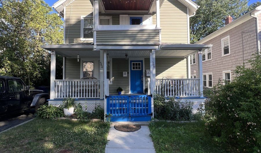 564 Midland St, Bridgeport, CT 06605 - 2 Beds, 1 Bath